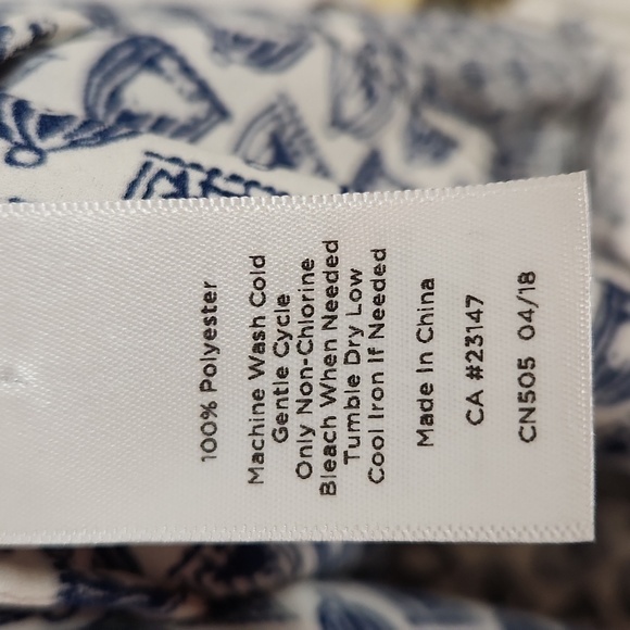 TALBOTS Blue White Birdcage Print Top Size MP - Picture 11 of 11